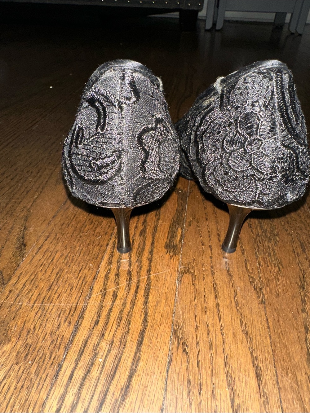 Nine & Co Vintage Elegant Black Pointed Lace Leather Low Heel Pumps 11 - Picture 9 of 10